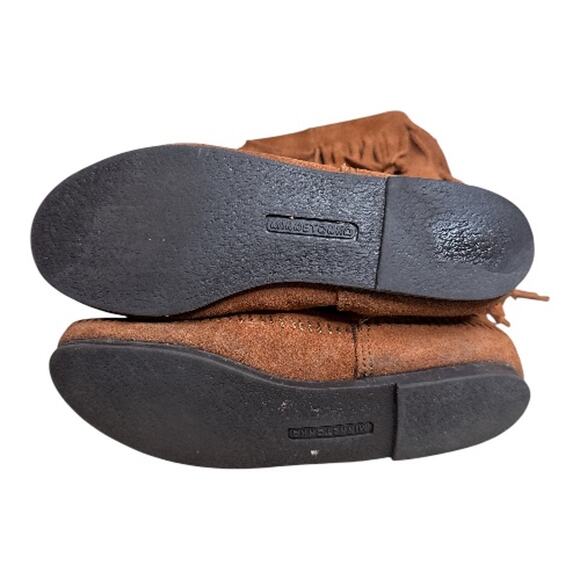 Minnetonka Moccasin Suede Tan 3 Fringe Layers Boots .25" Heel Size 7 - Picture 4 of 6